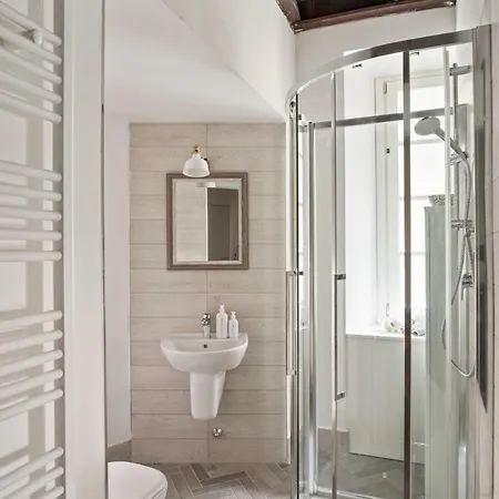 Moma2 - Bymyhomeincomo Apartamento *