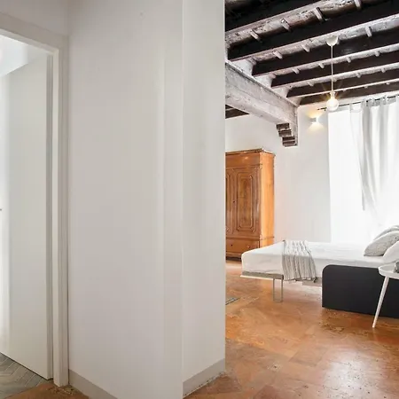 Moma2 - Bymyhomeincomo Apartment